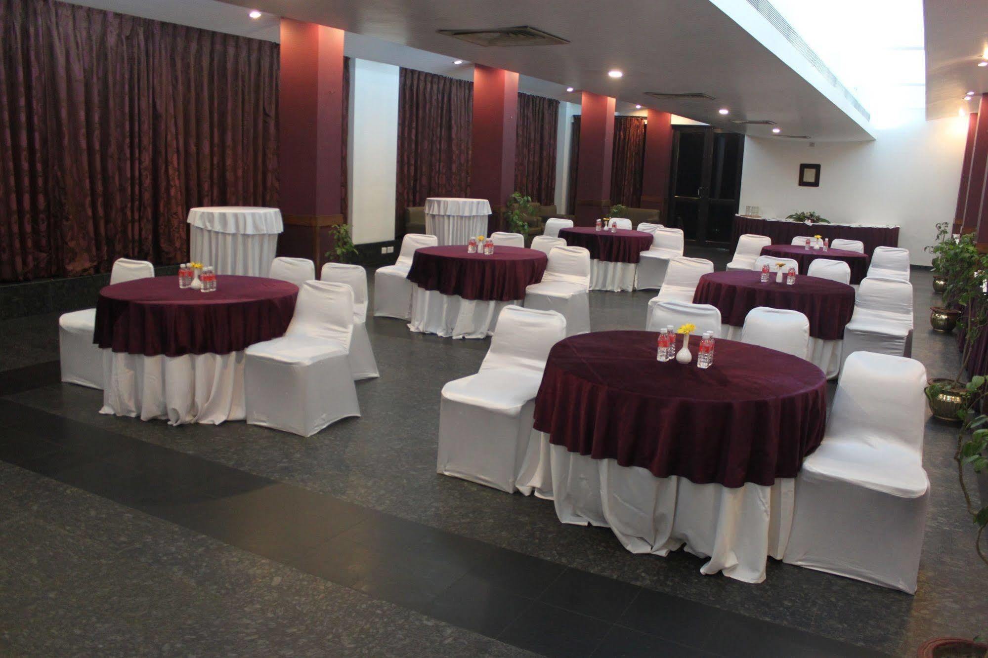 Hotel Maurya Patna Patna  Extérieur photo