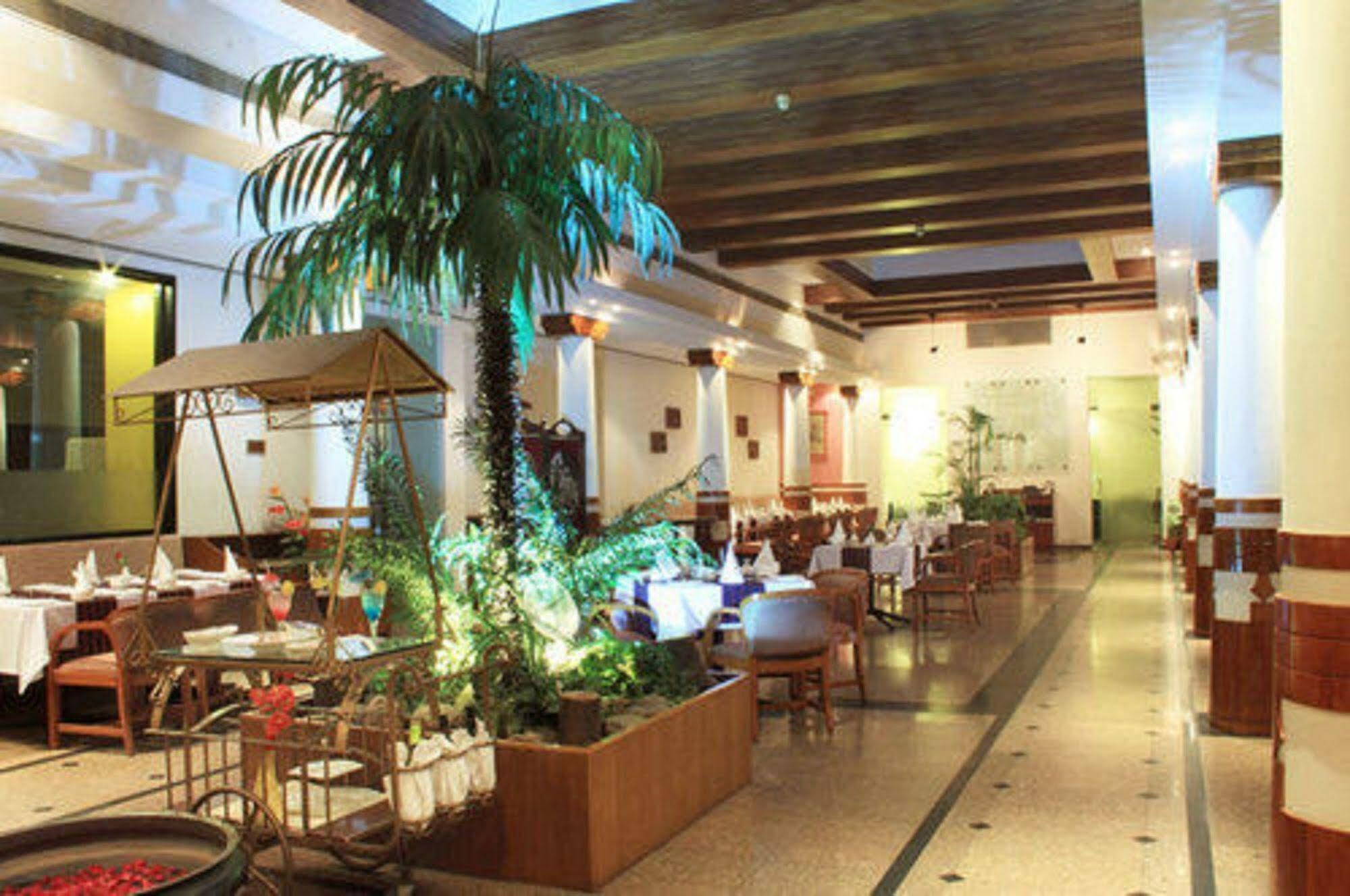 Hotel Maurya Patna Patna  Extérieur photo
